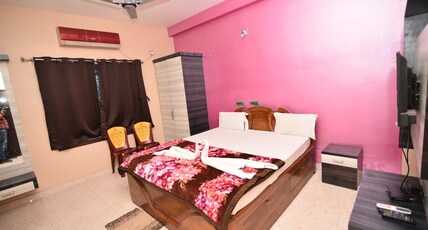 Green View Resort Room Type - Double Bed Room