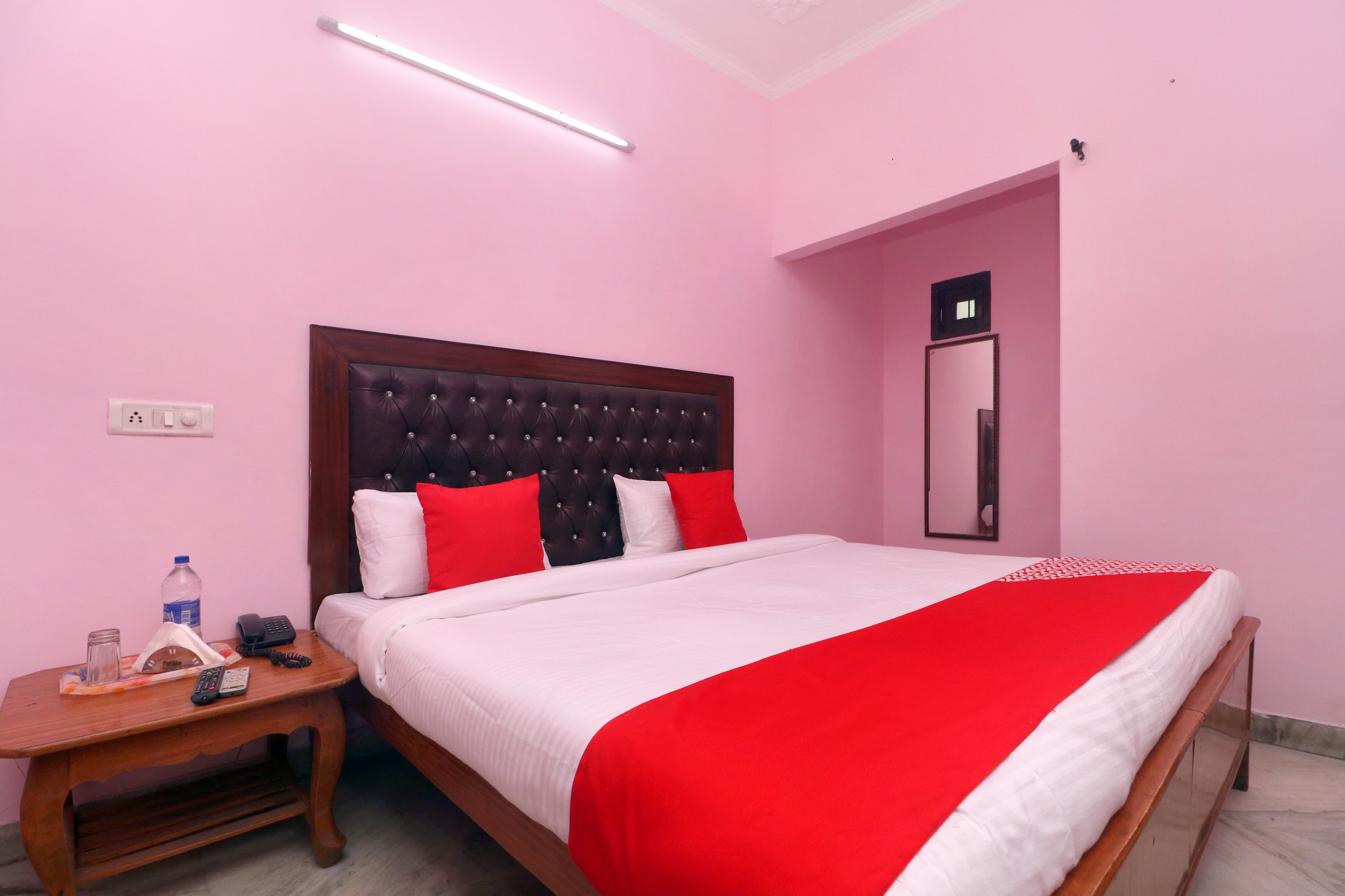 Hotel O Simran - Tap to explore photos