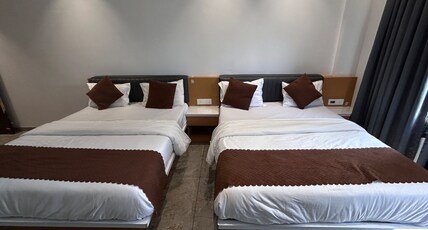 Hotel Atithi Inn Room Type - 4 Bed AC Room