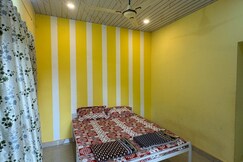 Near Ratnagiri Railway Stn Budget Bliss Homestay