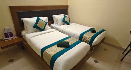 Hotel GT Galaxy Room Type - Deluxe Twin Room