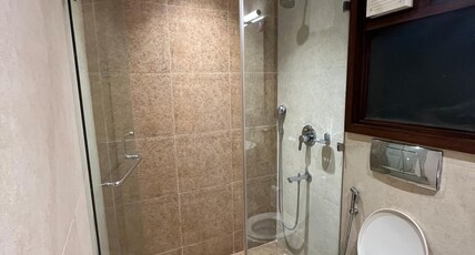 UDS Villa - Next to VFS, Walking to Connaught Place Room Type - Deluxe Double Room with Balcony