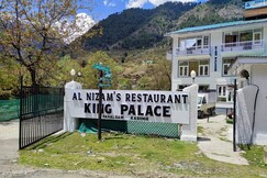 Address of Hotel King Palace