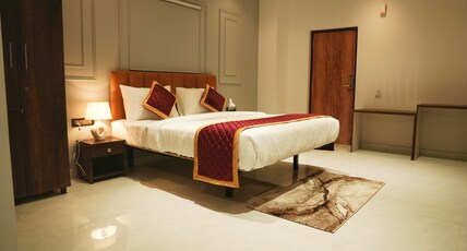 HemaGiri Palace Room Type - Elite Non-AC Luxury Room