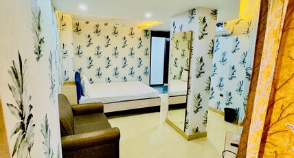 Hotel Diamond Inn Room Type - Deluxe AC room With Free WiFi