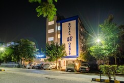 Rooms of Hotel Royal Orbit Near Dronacharya Metro Station DLF Phase 3 Gurgaon