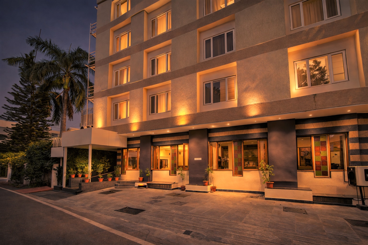 Hotel Mandovin - A Premium Hotel In Udaipur - Tap to explore photos