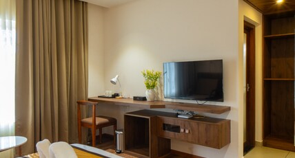 Senora Suites Room Type - Deluxe Room