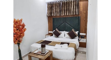 Galaxy Inn Room Type - Deluxe Non Ac Rooms