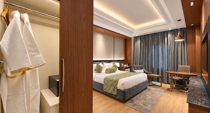 The Grand Mamta (Near Dal Lake) Room Type - New Platinum Premium Executive Room The Grand Mamta (Near Dal Lake) Room Type - New Platinum Premium Executive Room