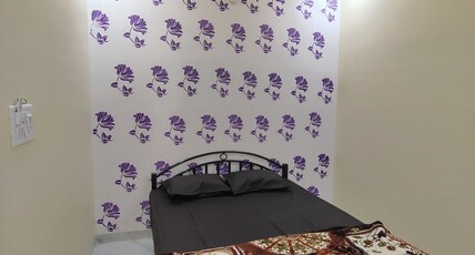 Keshav shree home stay Room Type - Room 202