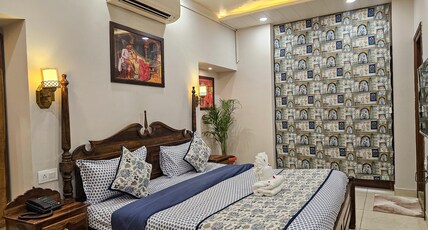 Rivelle Boutique Stays Room Type - Deluxe Room