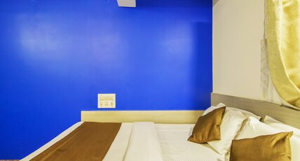 MANNARS RESIDENCY Room Type - Deluxe triple bedded non AC room