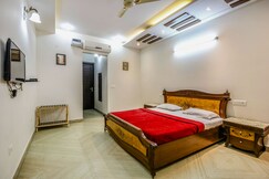 Stay Royal Bed & Breakfast