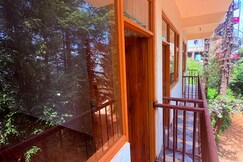 Peace &Pines Homstay