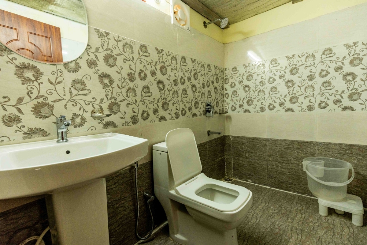 Hidden Valley Homestay Pangot - Tap to explore photos