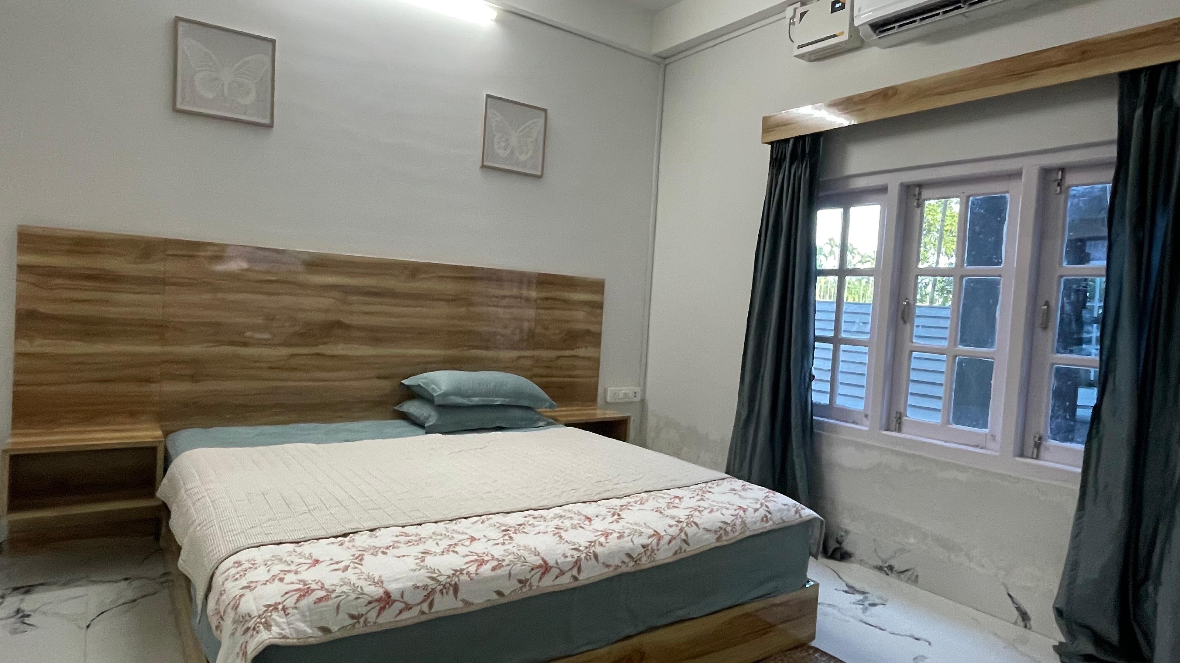 La Mili A Luxury Homestay - Tap to explore photos