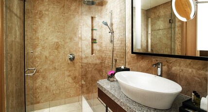 Amari Johor Bahru Room Type - Deluxe Pool Access King