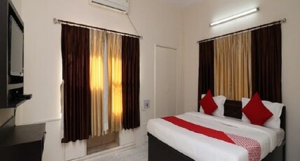 Aryan Residency - Value for Stay Room Type - Super Deluxe room