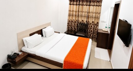 Kiran Residency Room Type - Executive Room (Budget Non AC)