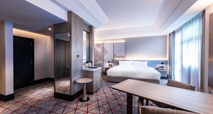 DoubleTree by Hilton Putrajaya Lakeside Room Type - KING FAMILY ROOM