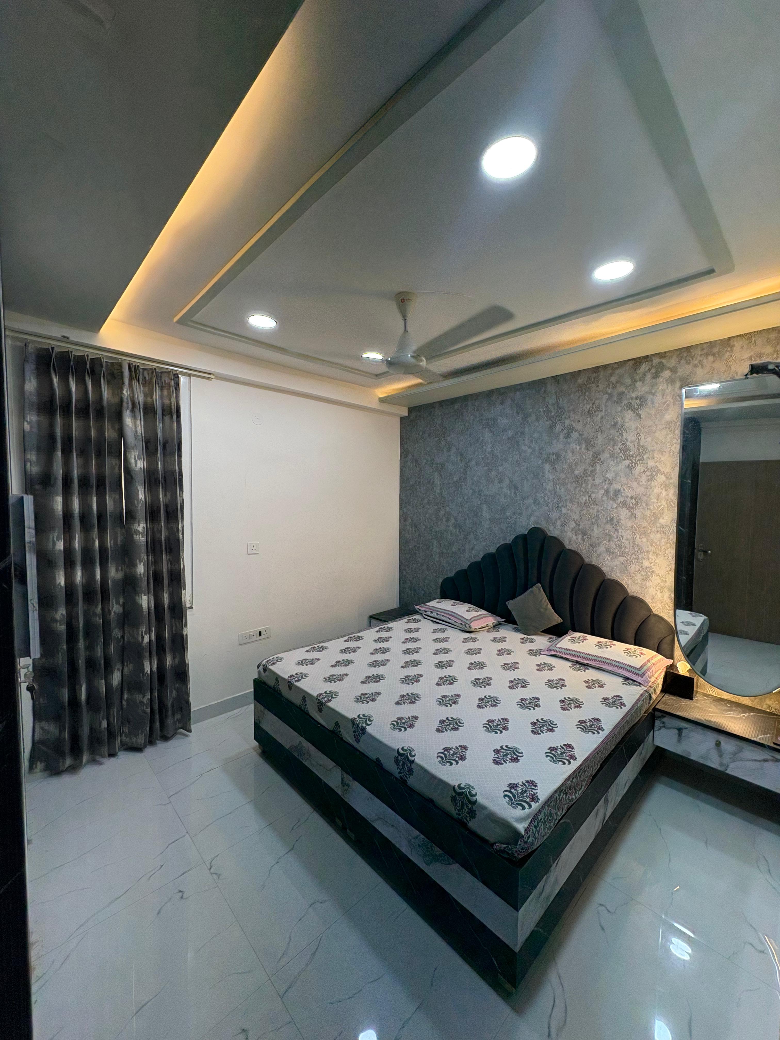 Breezy Bliss Stay | Calm, Airy & Comfortable Home - Tap to explore photos