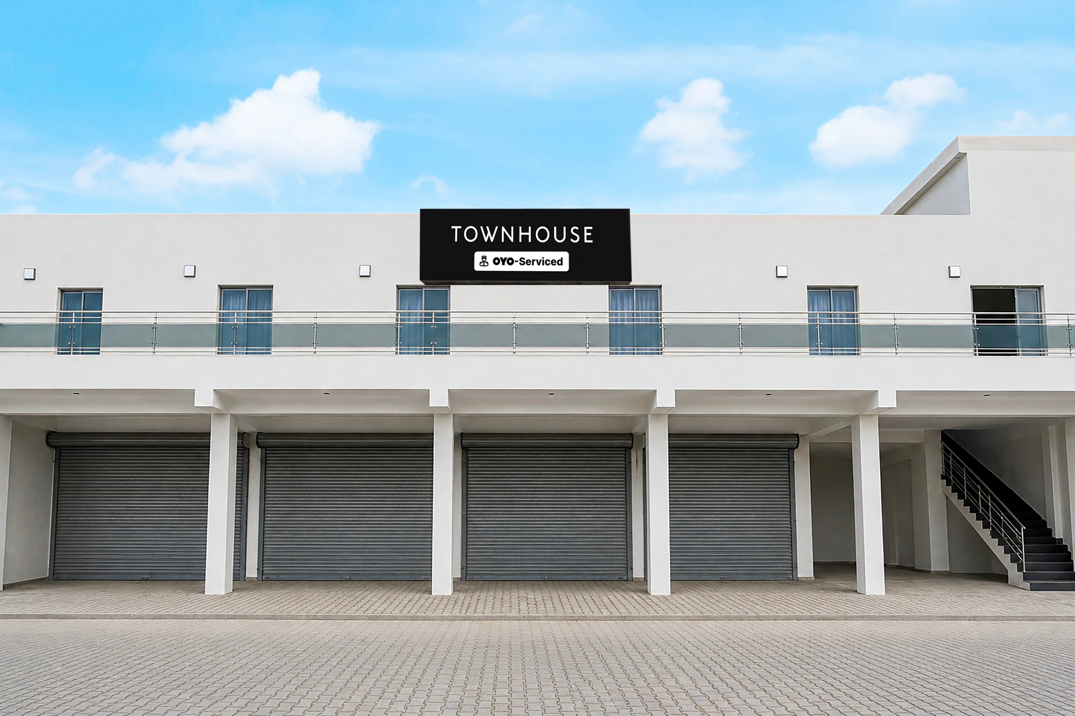 Super Townhouse Patiala Bus Terminal - Tap to explore photos