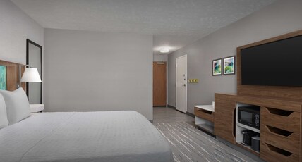 Hampton Inn Waterloo Room Type - 1 KNG ACCESSIBLE TUB NS