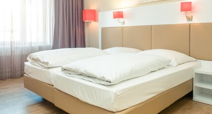 Stuttgart Sindelfingen City by Tulip Inn Room Type - Comfort Room - 2 Single Beds 20SQM Free WiFi Bathtub Shower Stuttgart Sindelfingen City by Tulip Inn Room Type - Comfort Room - 2 Single Beds 20SQM Free WiFi Bathtub Shower