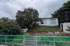 Lakescape Cottage