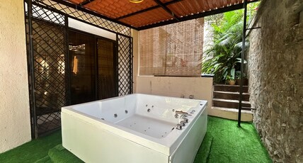 Stay Leisurely Boutique Suites and Apartments, Lonavala Room Type - 2 BHK Apartment with Jacuzzi