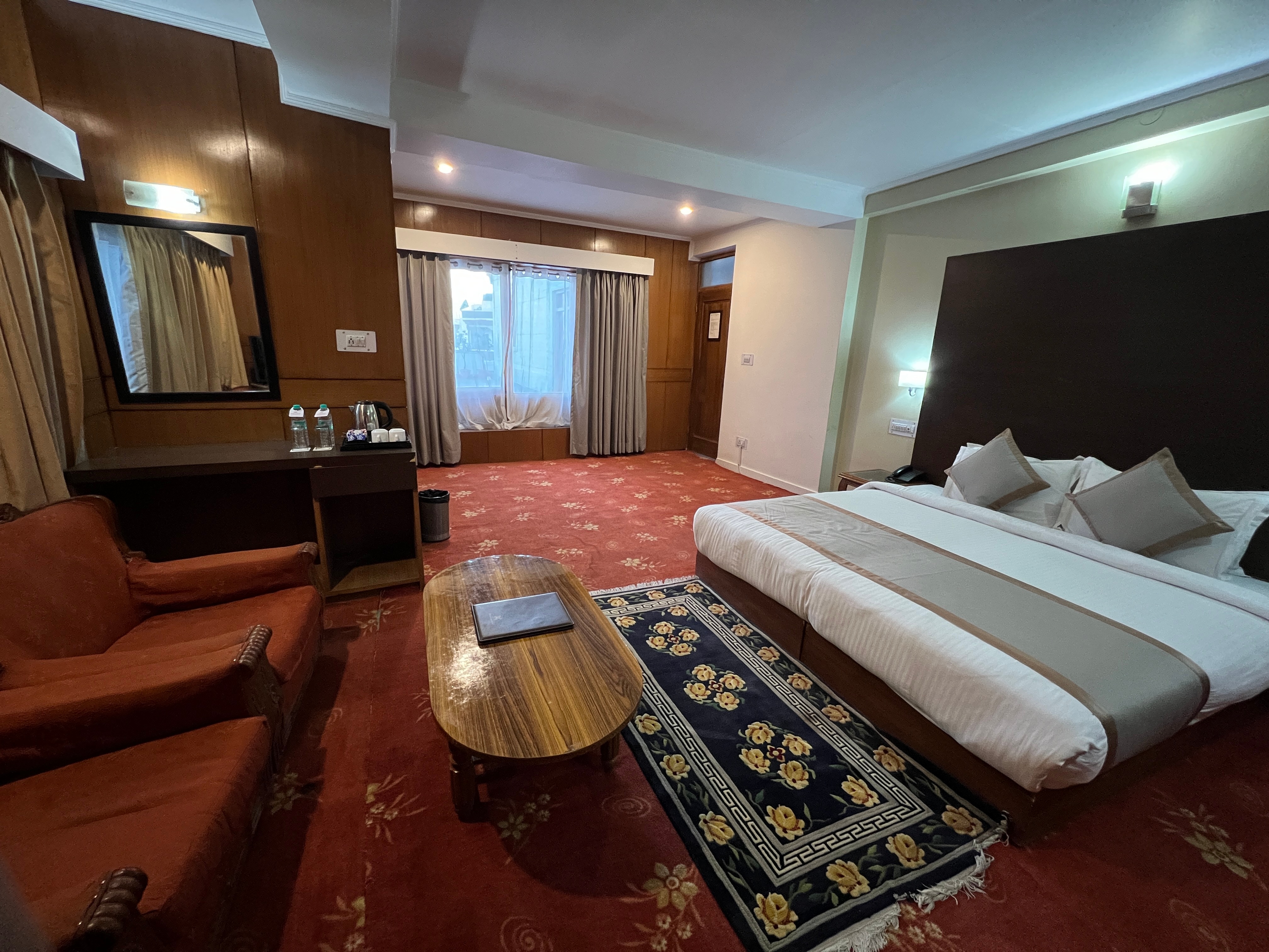 The pangong Hotel !Near Main Market Leh! - Tap to explore photos