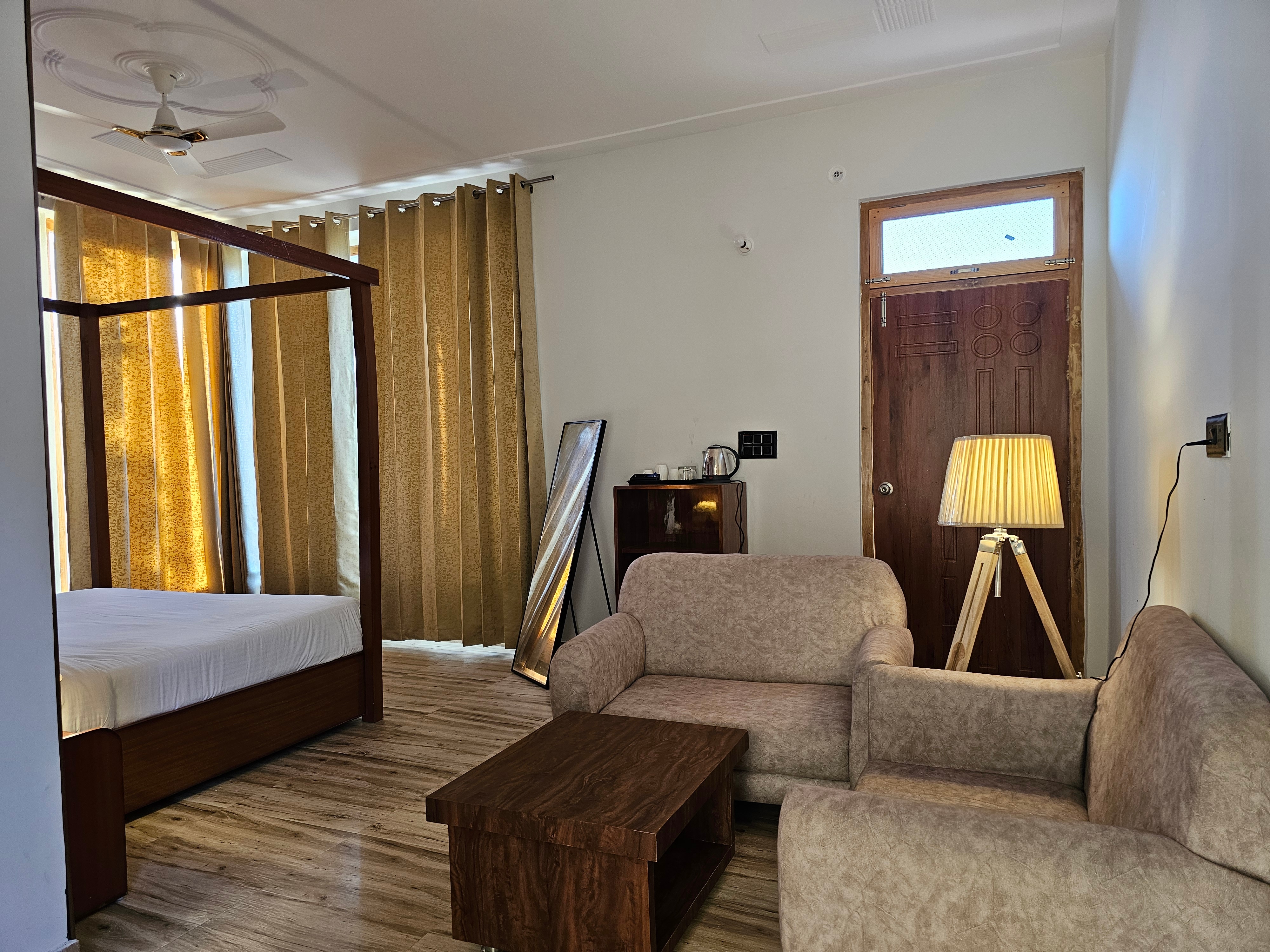 Mithra Resort - Tap to explore photos