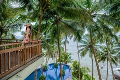 Seascape Beach Retreat