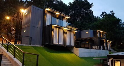 Lilla Waterfall Retreat @ Sg Lembing, Kuantan Room Type - Superior Cabin Triple