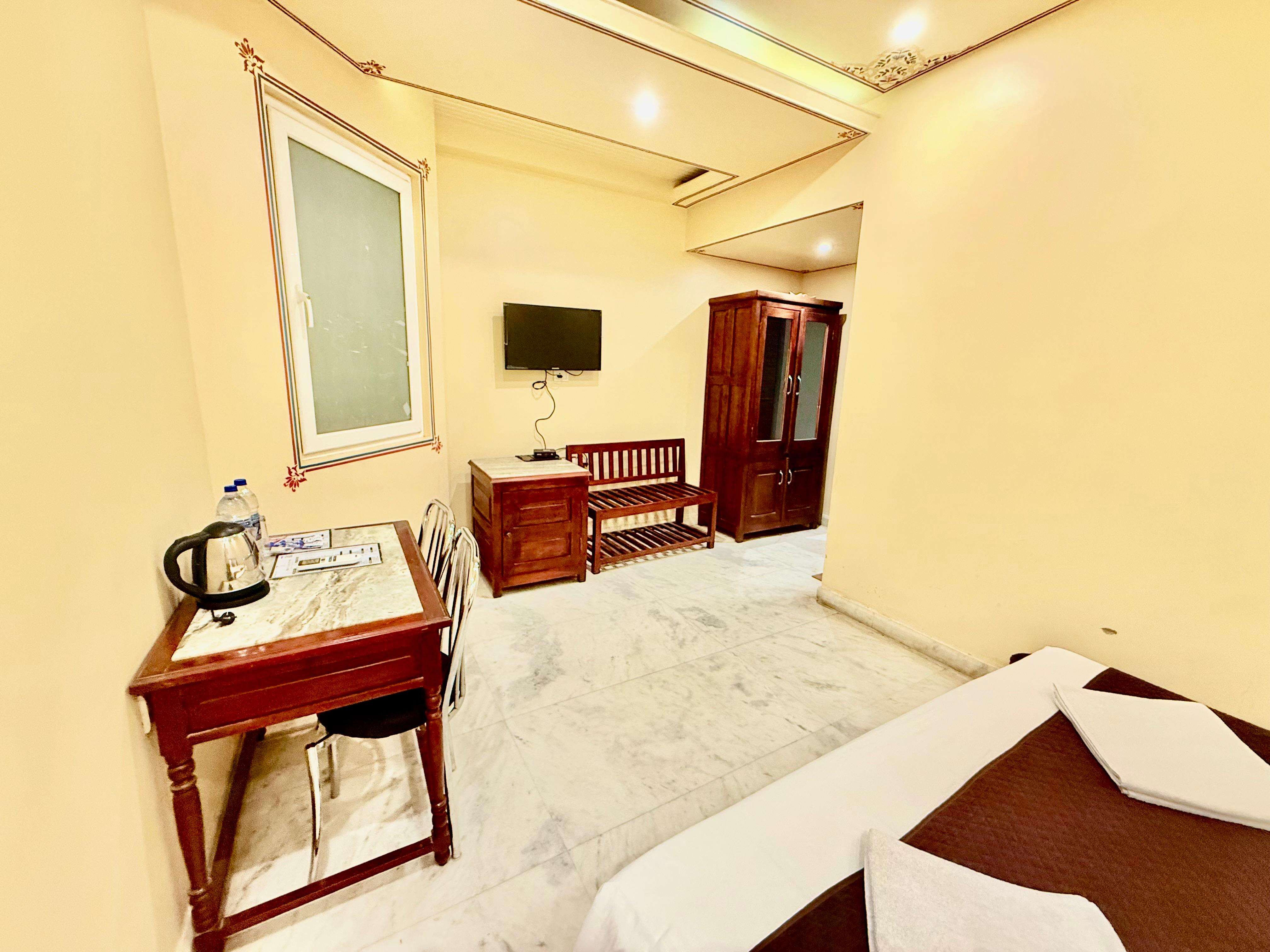 The Bayan Elegance Jaipur - Tap to explore photos