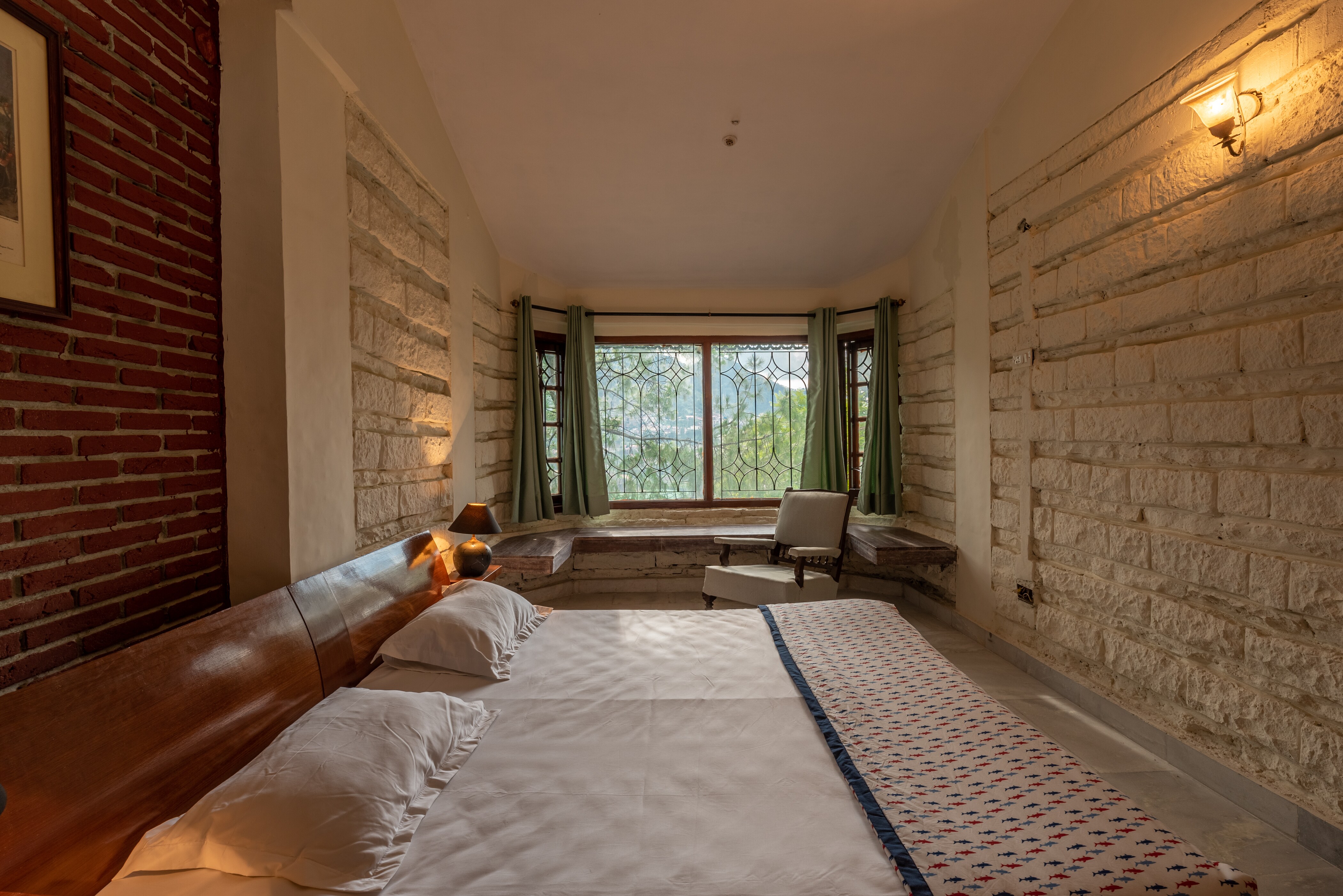 3bhk w picturesque view - Stargazer's Chalet by Roamhome - Tap to explore photos