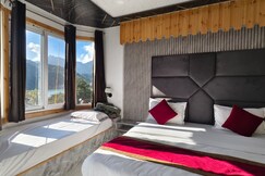 The Lake Therapy @Near mall road