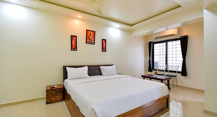 FabHotel White House Room Type - Deluxe Room