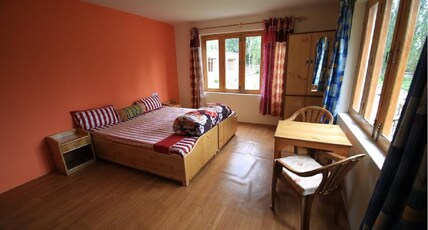 Tsetan Guest House Room Type - Double Room With Common Bathroom Medium