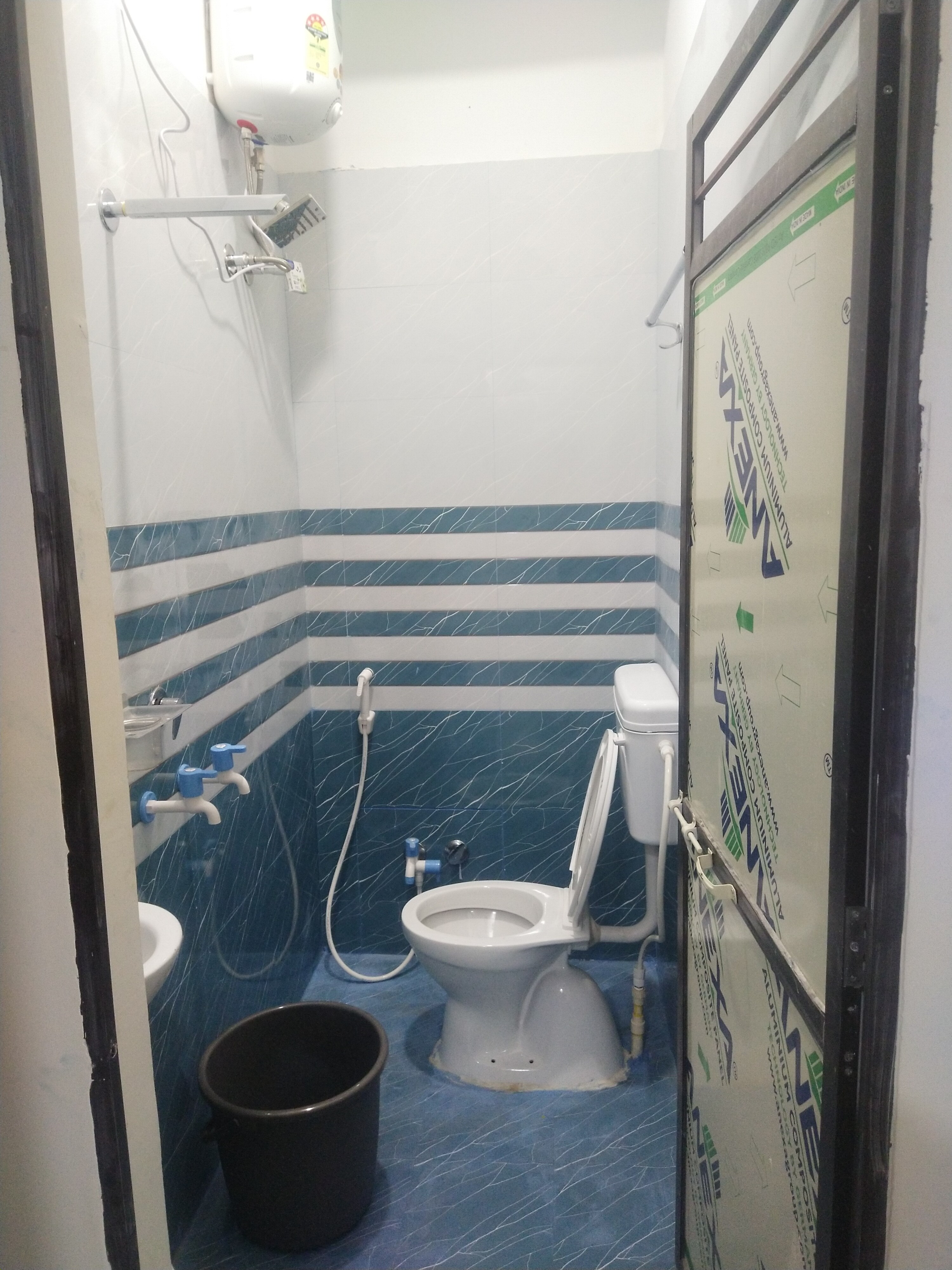 NARAYAN HOME STAY - Tap to explore photos