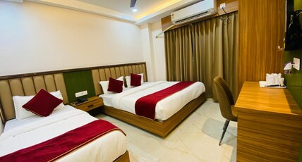 Hotel Ganesha Inn Room Type - Super Deluxe Room