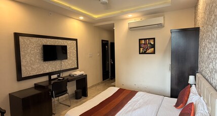 Hotel Khatana Palace Room Type - Royal Deluxe AC Room