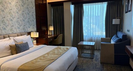Hotel Peninsula Room Type - Super Deluxe with View