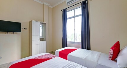 Hotel O Dangau Datuk Guesthouse Room Type - Indonesia Standard Twin