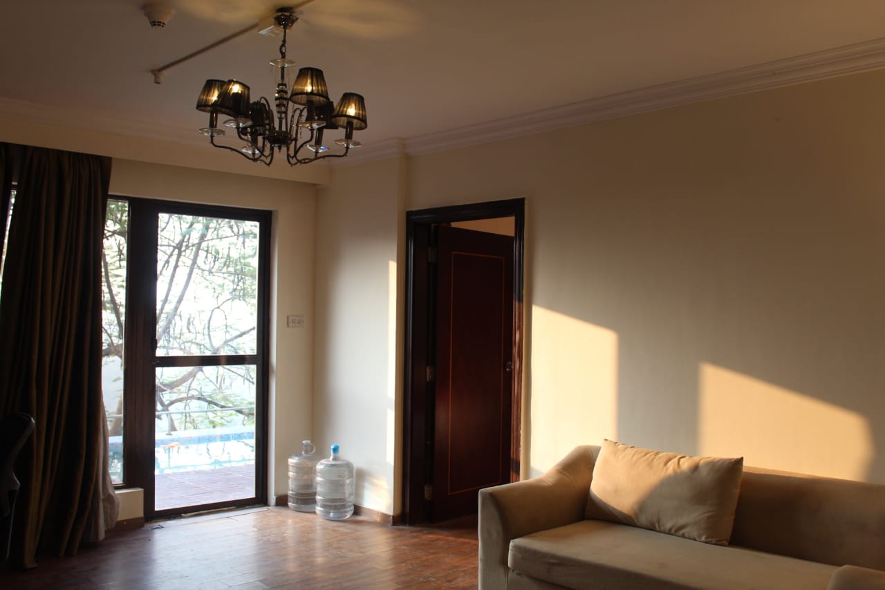 Shah villa In Royal Palm - Tap to explore photos