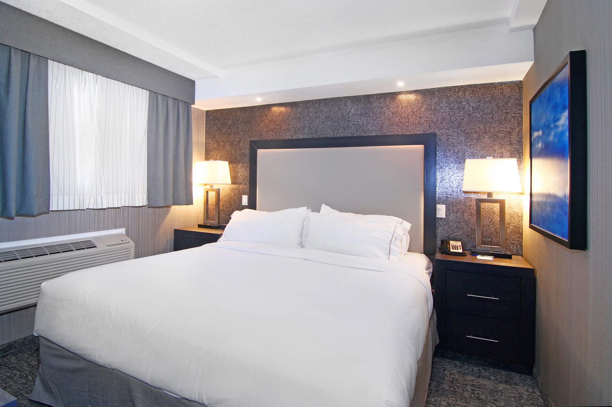 Holiday Inn Express Hotel & Suites Calgary - Tap to explore photos