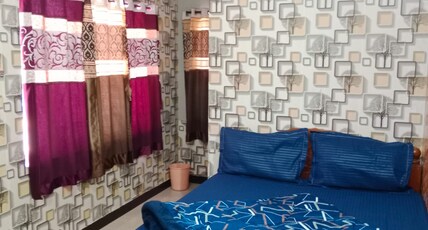 S N S COTTAGE Room Type - Couples Bedroom