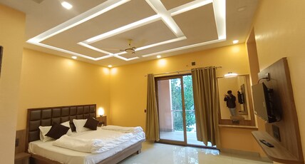 NIlgiri Stays Room Type - Valley View Room