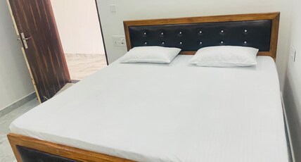 Harihar palace Room Type - Bedroom 1